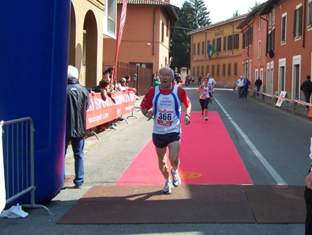 17 Aprile 2011 Campionato Regionale Libertas di Corsa su strada a Cernusco Lombardone  Mariani Emilio